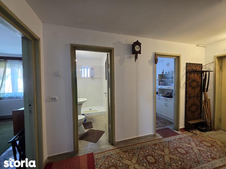 Apartament 2 camere decomandat situat Deva, strada Mara?ti etaj 4 - 2