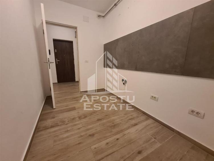 SAD, demisol, 2 locuri de parcare, in zona Aradului - 1