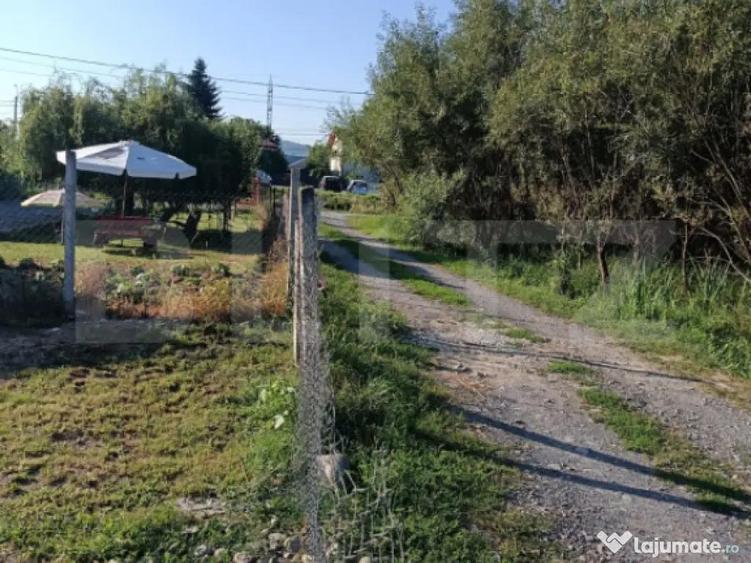 Casa de vanzare Livezile, str. principala - 4