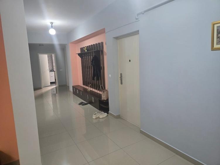 apartament 3 camere,mobilat,utilat - 2