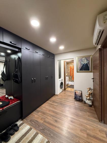 Apartament cu 2 camere decomandat, mobilat în Apărătorii Patriei