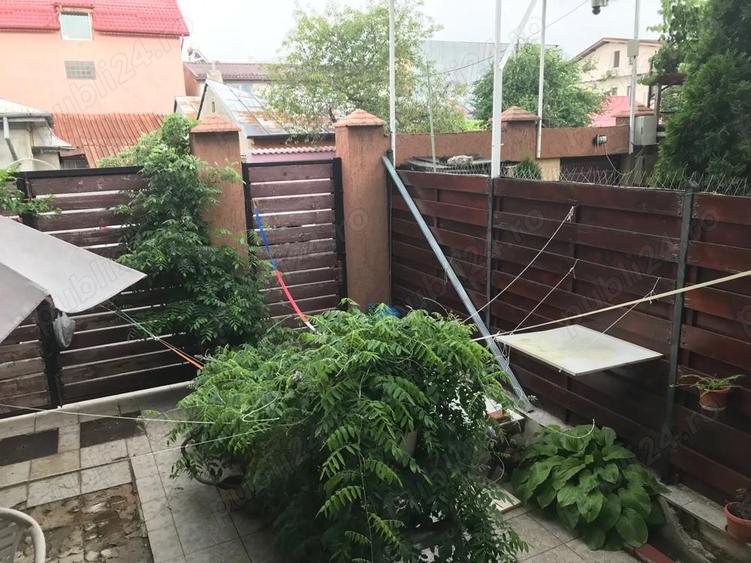 2 camere parter curte separata sector 3, cartier 23 August - 9