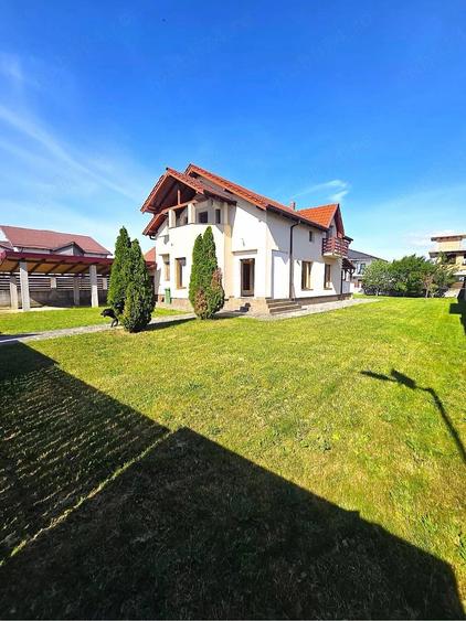 Casa spatioasa cu 4 camere P + M | Teren 1.000 mp - 1