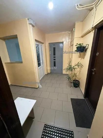 3 Camere Decomandat Obor 80mp - 2