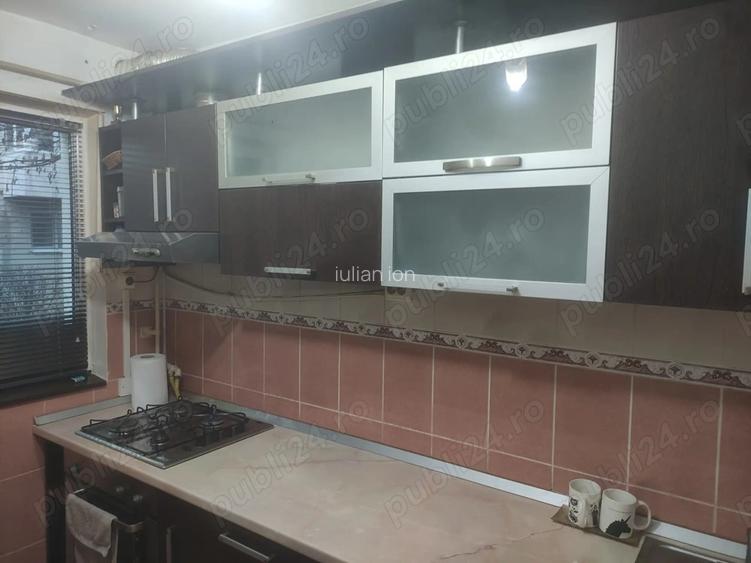 Apartament 2 camere , semidecomandat , Ploiesti zona Vest , Podul Inalt , complet mobilat Apartament 2 camere , semidecomandat , Ploiesti zona Vest , Podul Inalt , complet mobilat