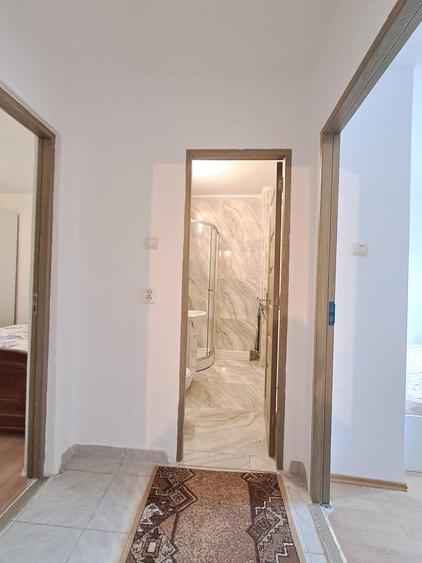 Ap.2 cam 57 mp dec. Renovat et.3,2 balcoane, Aleea Barsei Marasti - 4