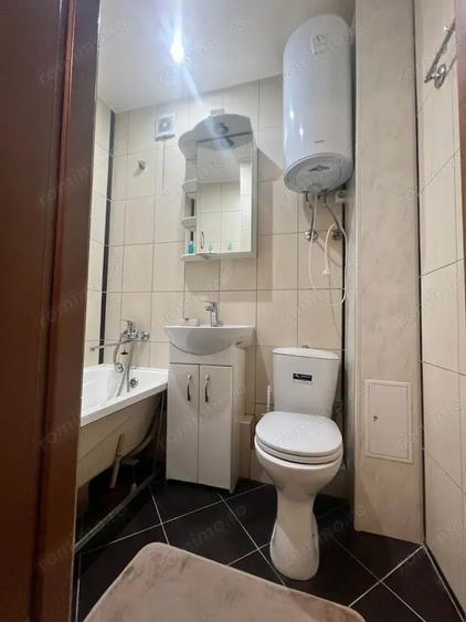 Garsoniera in zona Facultatii SNSPA - 1