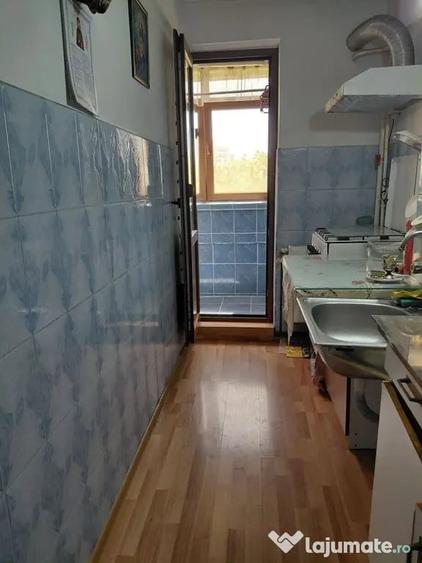 Apartament cu 2 camere decomandat în Micro 19
