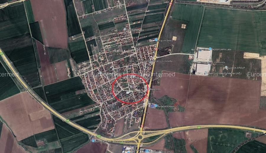 Vanzari terenuri in Lazu zona centrala