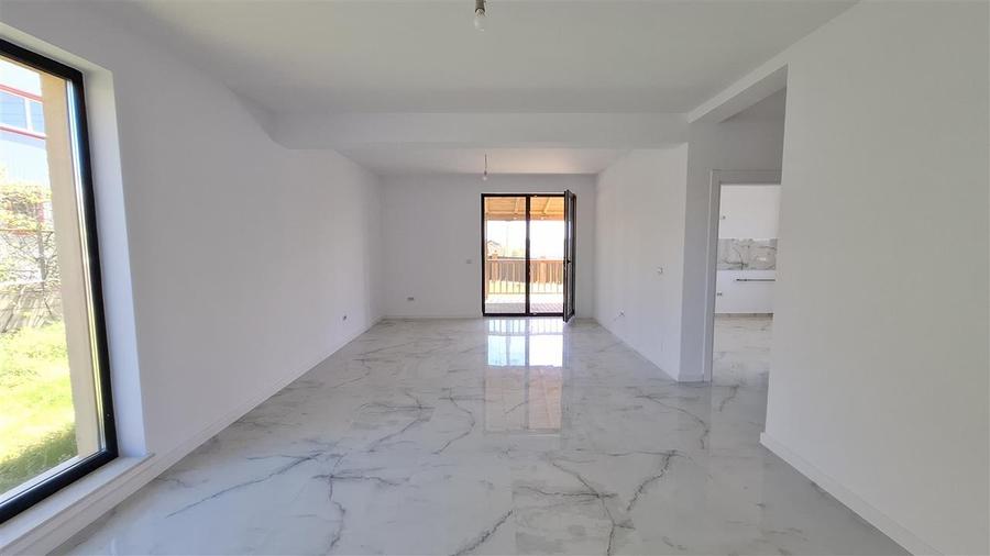 Casa Valea Lupului,4 camere,2 bai,Incalzire pard,Canalizare,0% Comision - 5