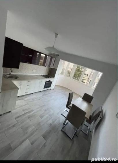 vand apartament caransebes cazarmii etaj 3 - 6