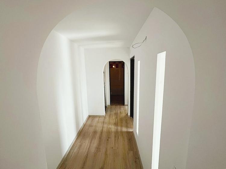 APARTAMENT 3 CAMERE RENOVAT, FINISAT, LIBER PENTRU MUTAT - 4