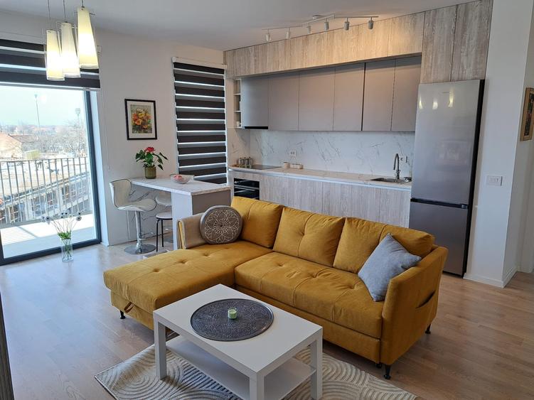 Central ,  Complex Paltim,  apartament  cu parcare - 1