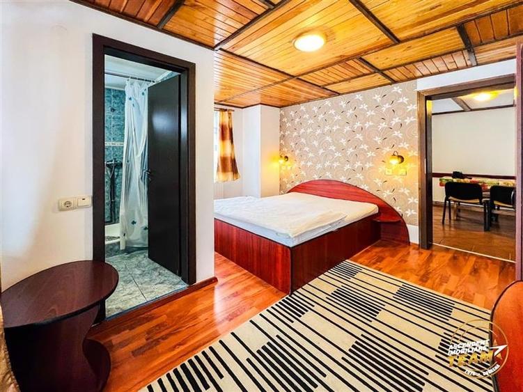 FILM! Pensiune in decor de poveste, loc de istorie si legenda, Moieciu de Jos, B - 45