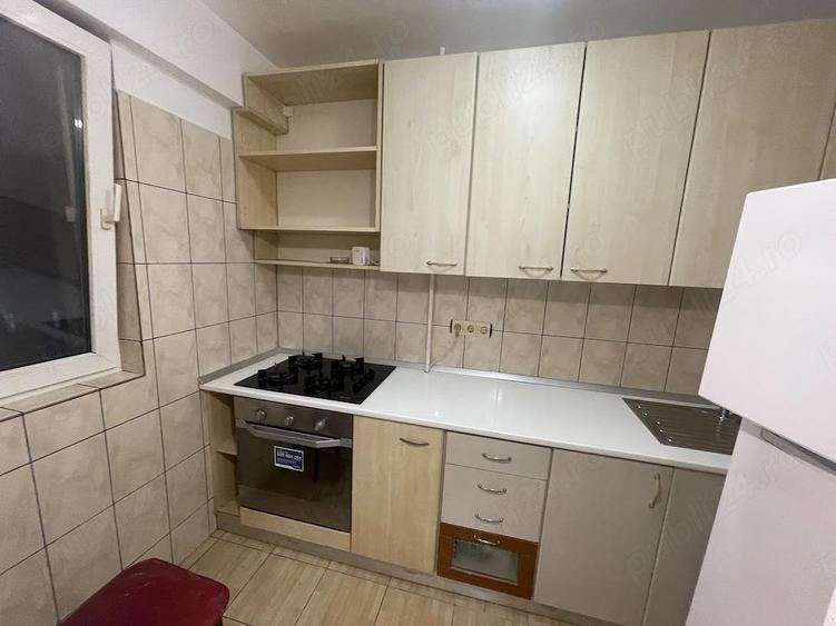 Proprietar inchiriez garsoniera sector 2 , chiar langa Mega Mall - 7