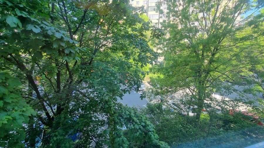 Apartament 4 camere, centrală proprie, parcare, 5 min metrou Apărătorii Patriei - 23