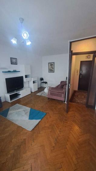 Inchiriere Apartament 2 camere Sala Palatului - 6