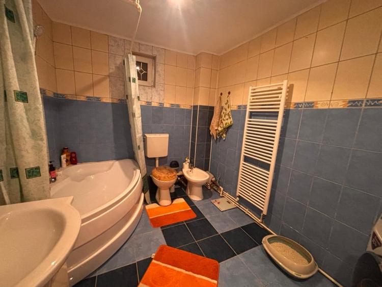 Apartament 2 camere decomandat zona Centrala - 6