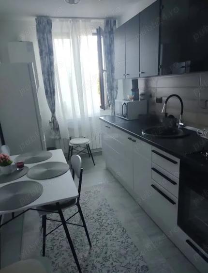 Apartament zona OM - 3