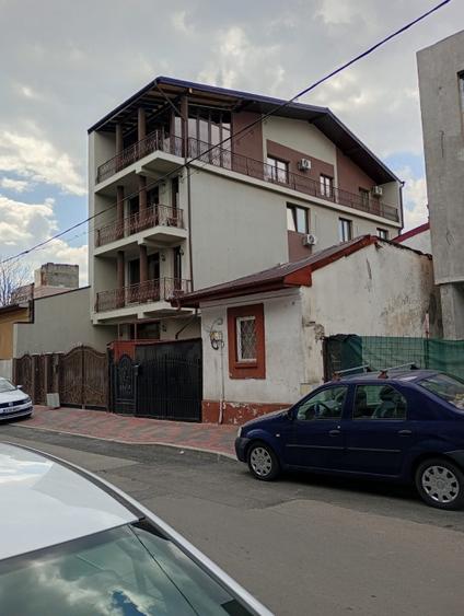 Vila NEW P+2+M – Timpuri Noi / Splaiul Unirii, 12 camere, 300 mp. Parcare 4 loc. - 7