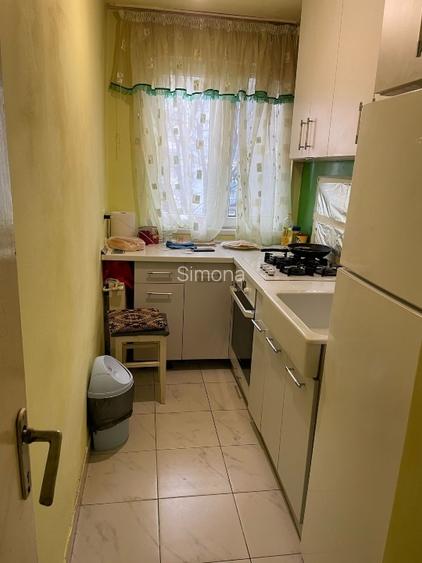 Apartament cu 3 camere decomandat în Circumvalațiunii Apartament cu 3 camere decomandat în Circumvalațiunii
