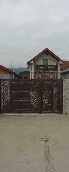 Vand casa la intrare in Bale?ti - 1