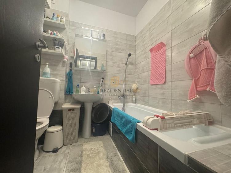 Apartament 3 camere gata de mutare + 2 locuri de parcare, Str Pucheni - 10