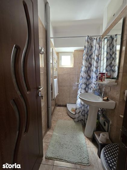 Apartament spa?ios -Etaj 2- Electroputere Mall -Oportunitate-90mp - 10