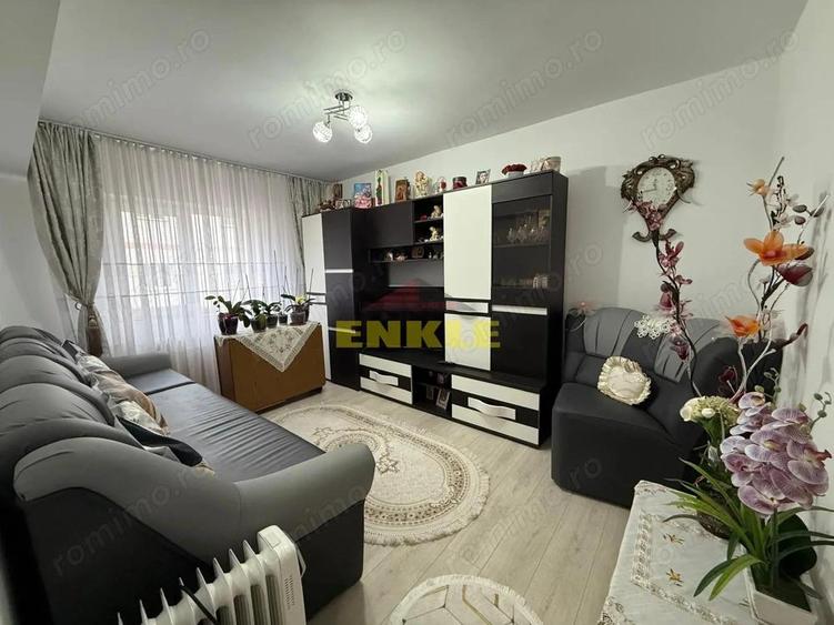 Vanzare garsoniera compartimentata in doua camere - 3