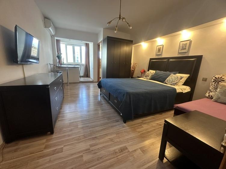 Garsoniera  Cal. Victoriei langa Hotel Radisson,bloc solid,termoizolat - 1