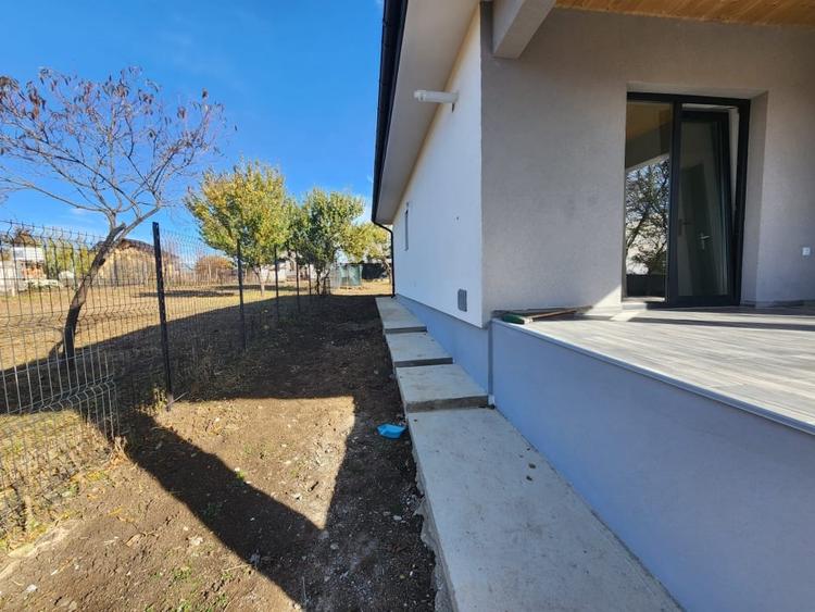 CASA INDIVIDUALA, 3 CAMERE, 550 MP TEREN, CIURBESTI - 5