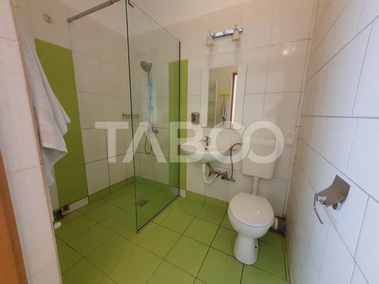 Casa de inchiriat zona Centrala 6 camere se inchiriaza si la muncitori - 9