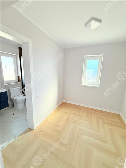 Casa individuala la cheie cu 4 camere 145 mp utili 644 mp teren - 35