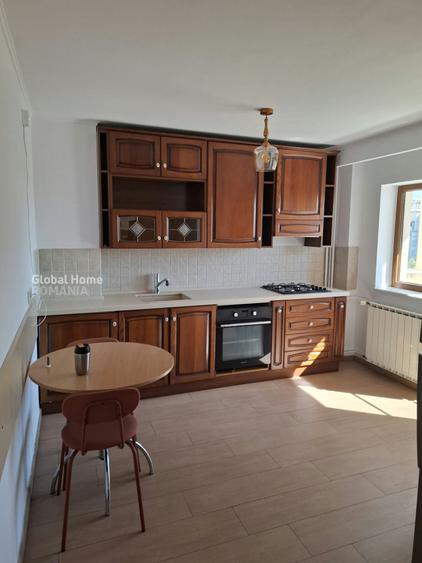 Apartament cu 3 camere decomandat, mobilat în Unirii