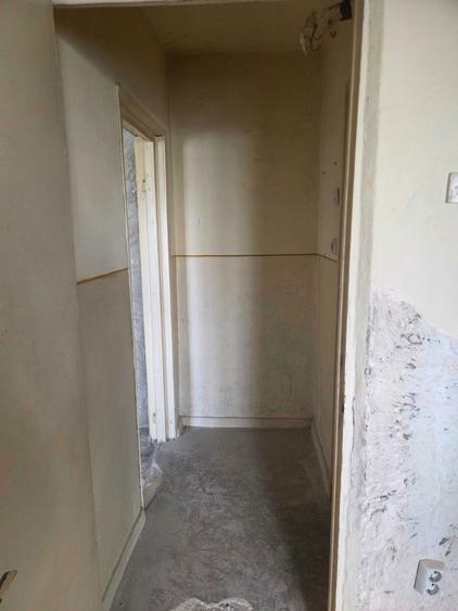 Apartament de vanzare - 4