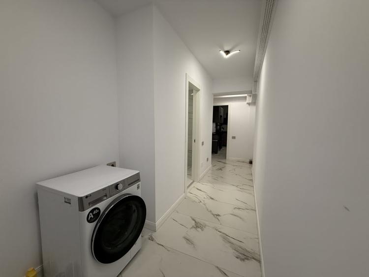 Unirii Palatul Parlamentului bloc 2023 - 9