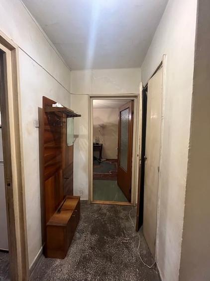 3 camere de vanzare,Teiul Doamnei - 2