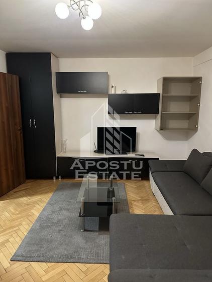 Apartament cu 2 camere, centrala proprie, Complexul Studentesc - 1