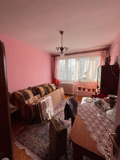 De vanzare apartament 2 camere in Tudor - 1