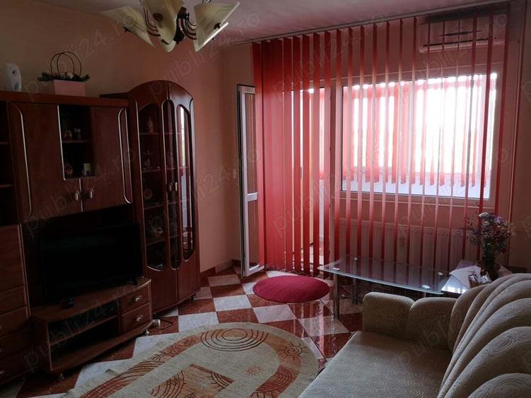 Inchiriez apartament cu 3 camere - 9