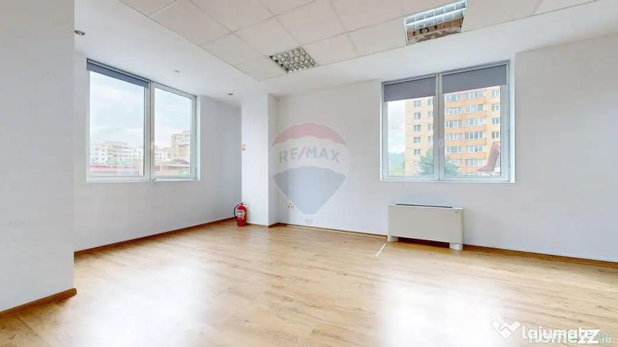 Spațiu comercial, de 125 mp, în Vlahuță