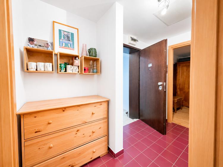 Apartament cu 2 camere decomandat în Tineretului