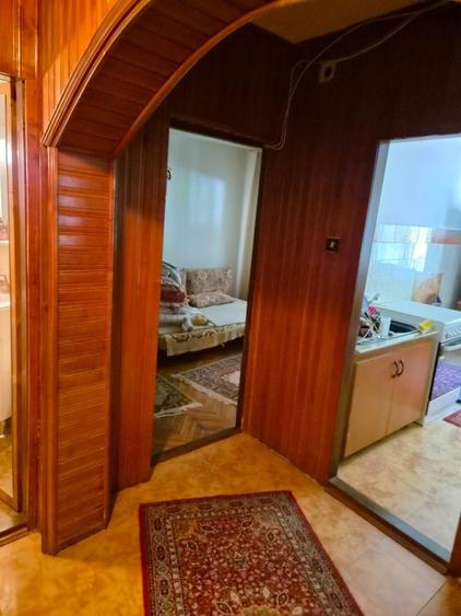 Apartament cu 2 camere decomandat în Giroc