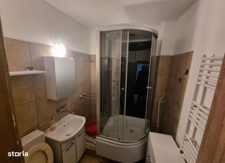 Apartament cu 2 camere semidecomandat în Tătărași