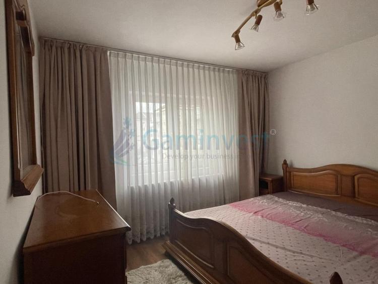 Apartament cu 3 camere decomandat, mobilat în Rogerius