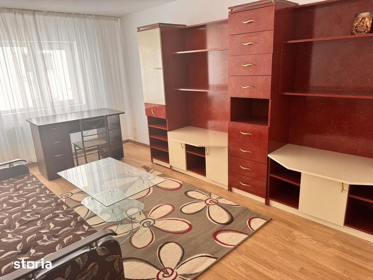 Apartament cu 4 camere decomandat în Unirii Sud