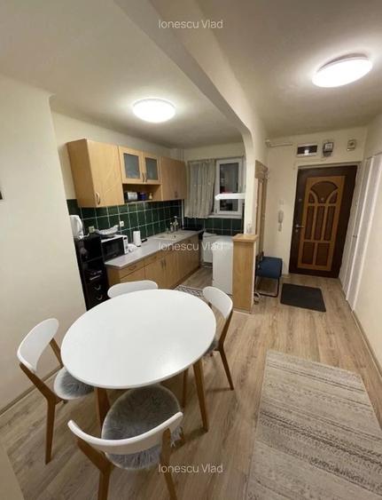 apartament cu 2 camere zona PTA 700 -CENTRAL la 400 euro - 7