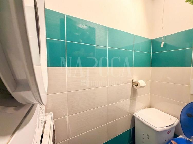Apartament cu 3 camere semidecomandat în Sopor