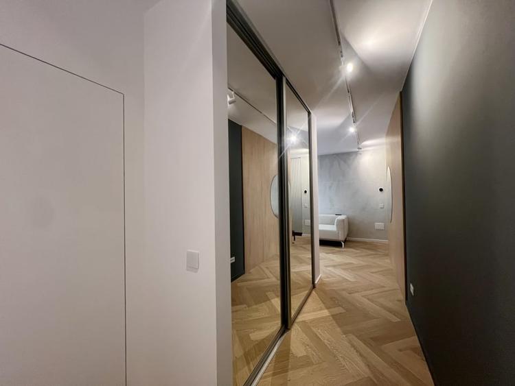 Apartament cu 2 camere semidecomandat, mobilat în Mărăști