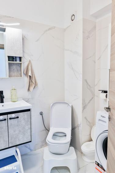 Apartament cu 3 camere decomandat în Decebal